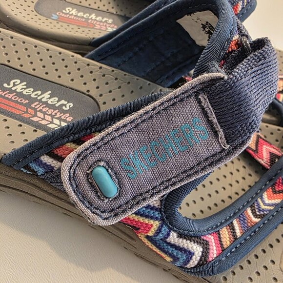 Skechers Outdoor Lifestyle Reggae Zig Swag Flip-Flop Sandals Navy Multicolor 8.5 - Picture 3 of 9